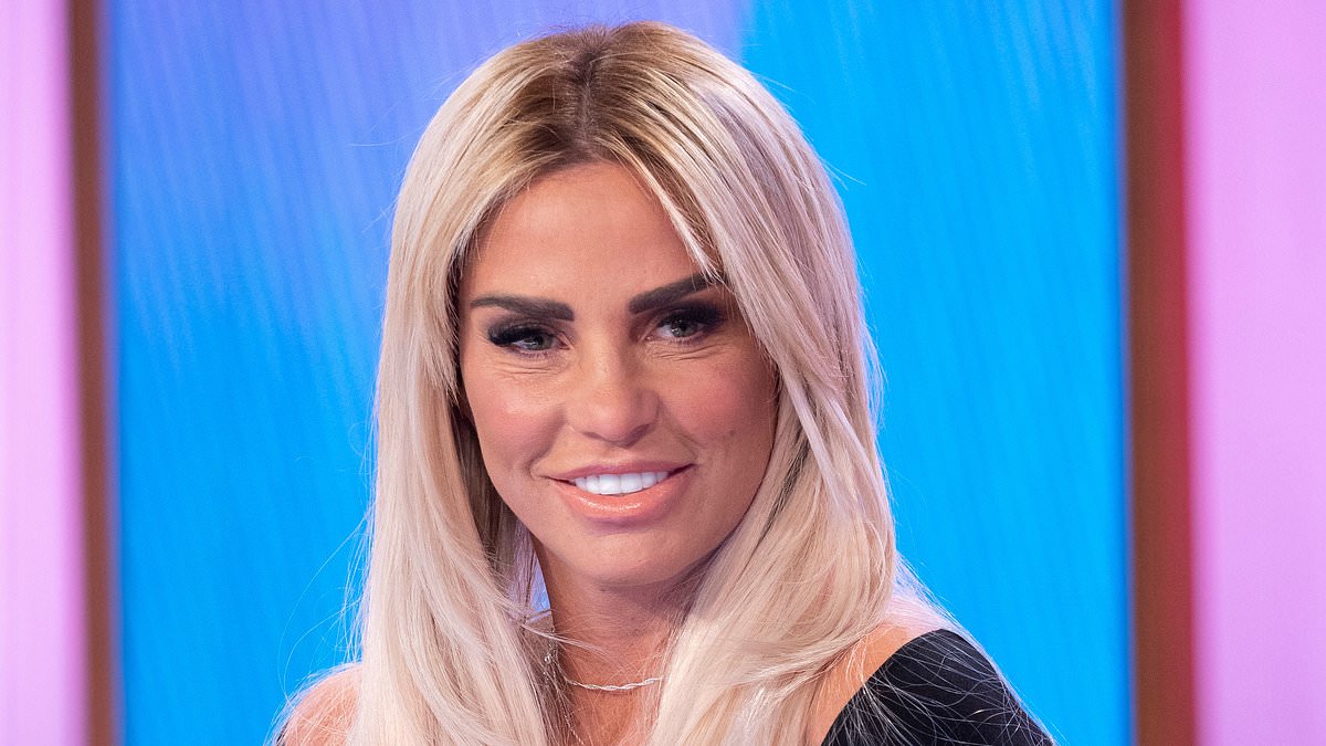 alert-–-katie-price-takes-a-swipe-at-celebrity-big-brother’s-jojo-siwa-and-chris-hughes-–-after-revealing-the-love-islander-once-slid-into-her-dms
