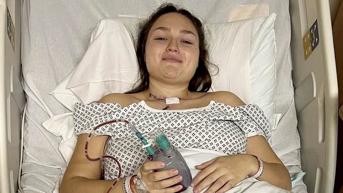 alert-–-woman,-24,-issues-warning-after-hidden-symptom-she-developed-while-swimming-in-sea-on-holiday-turned-out-to-be-rare-cancer