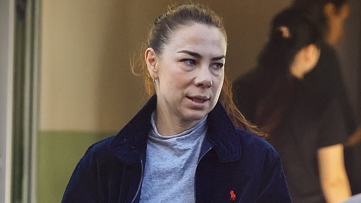 alert-–-kate-ritchie-steps-out-in-a-$659-ralph-lauren-jacket-to-grab-a-morning-coffee-as-nova-ratings-thrive-during-her-absence-and-rehab-stint-following -public-meltdown