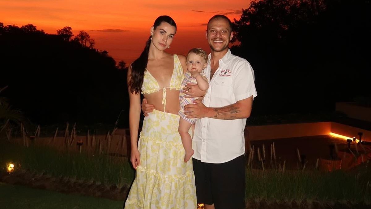 alert-–-aussie-reality-tv-couple-announce-exciting-pregnancy-news-in-sweet-instagram-post