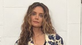 alert-–-katie-holmes,-46,-debuts-sexy-new-‘revenge’-look…-after-ex-tom-cruise-romances-ana-de-armas,-37