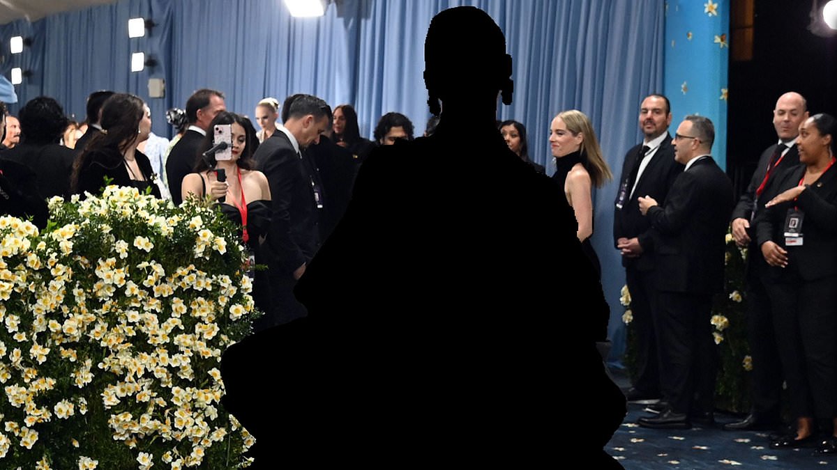 alert-–-mean-girl-anna-wintour-snubs-critically-lauded-star-from-vogue-met-gala-snaps-after-maga-support-was-revealed