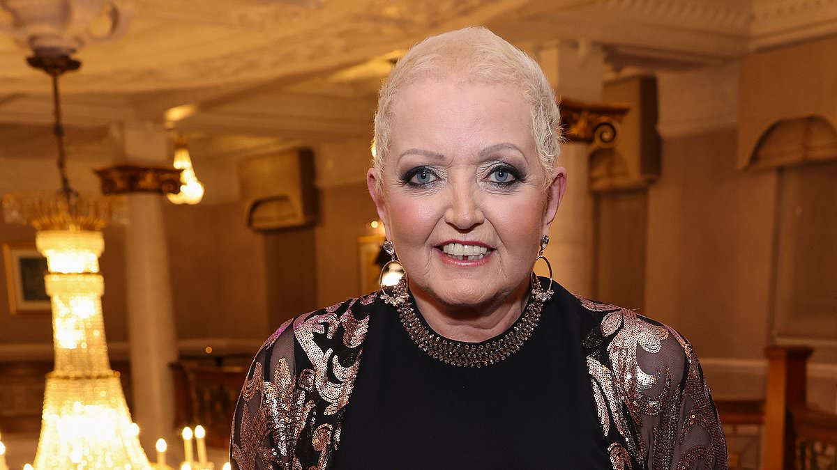 alert-–-linda-nolan’s-stepson-dies-from-cancer-–-just-four-months-after-singer,-65,-finally-lost-20-year-battle-with-the-same-disease