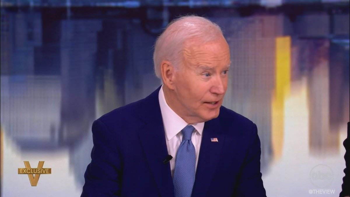 alert-–-arrogant-joe-biden-tells-the-view-he’s-not-surprised-trump-beat-kamala-and-insists-he-could-have-won
