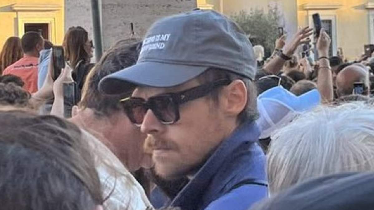alert-–-harry-styles-fans-in-meltdown-after-he’s-spotted-in-crowd-greeting-new-pope-in-st.-peter’s-square