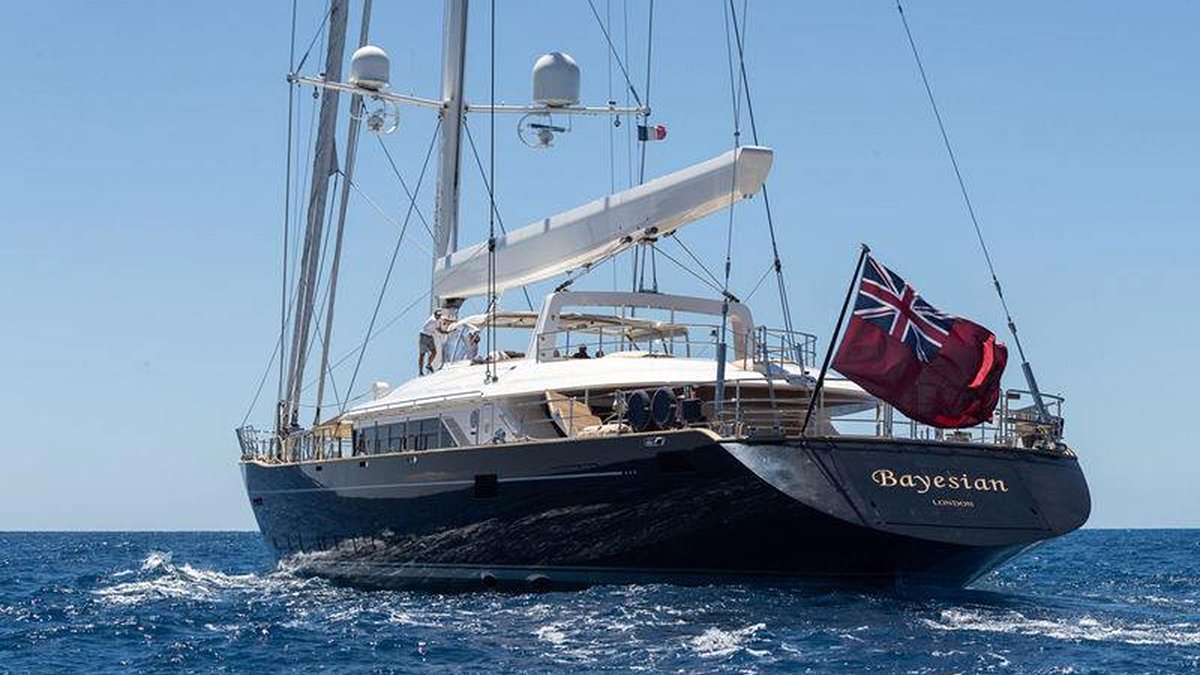 alert-–-diver-dies-working-on-wreck-of-sunken-super-yacht-bayesian-–-days-after-recovery-work-began