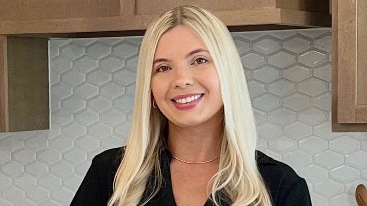 alert-–-family-gasps-as-they’re-forced-to-listen-to-glamorous-realtor’s-final-moments