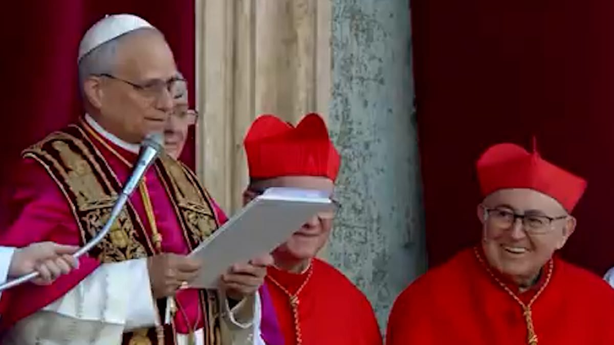 alert-–-moment-most-people-missed-at-pope-leo’s-unveiling-–-and-why-when-fans-see-it-they-are-being-reduced-to-tears