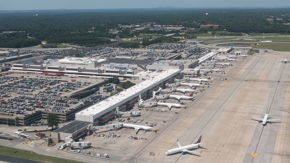 alert-–-chaos-at-america’s-busiest-airport-as-all-flights-are-grounded-due-to-‘equipment-failure’