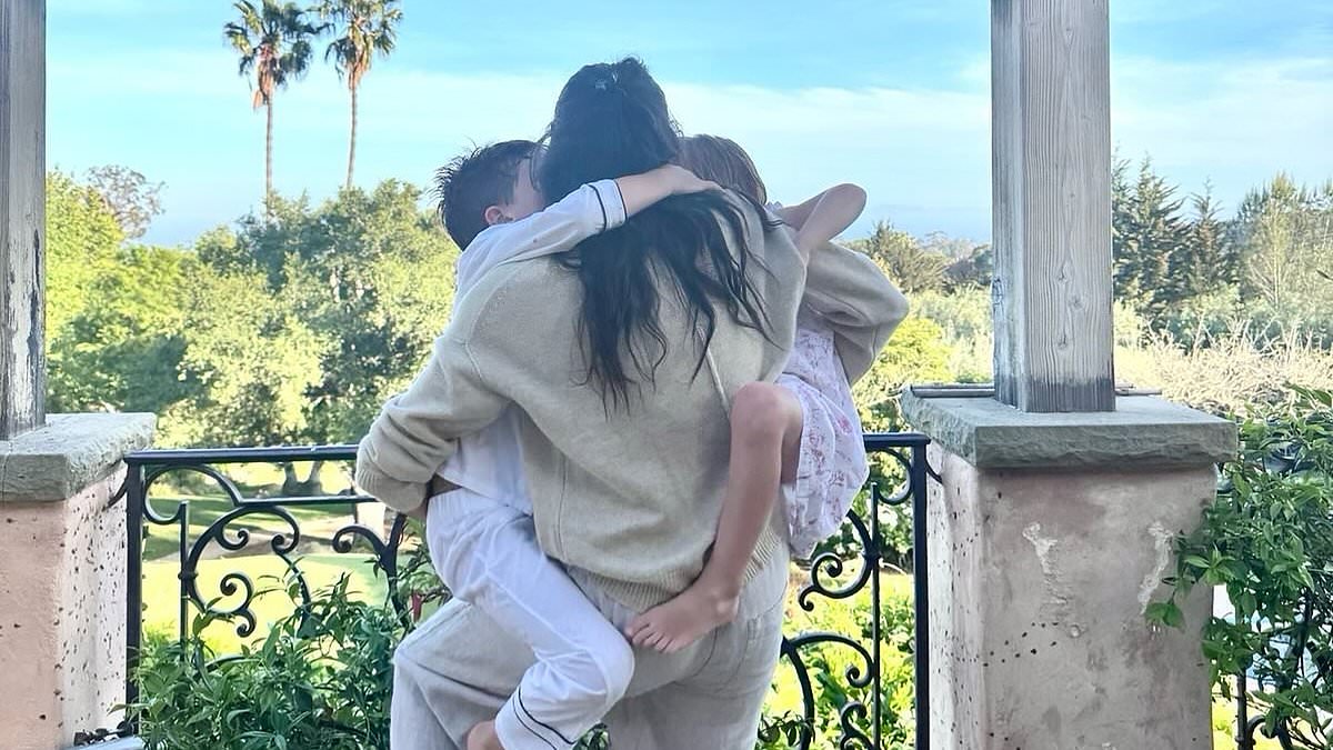 alert-–-meghan-shares-a-new-picture-of-archie-and-lilibet-as-she-celebrates-mother’s-day-in-the-us:-‘cheers-to-juggling-it-all-with-joy!’