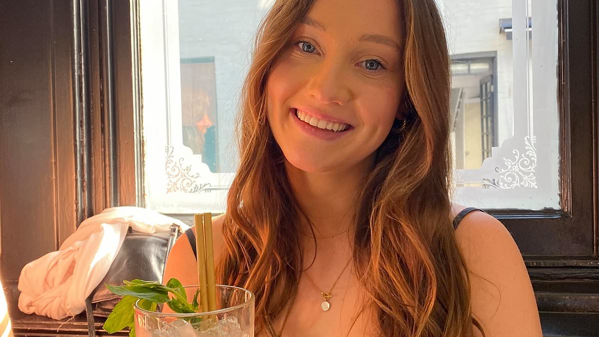 alert-–-lucy-was-a-fit-and-healthy-uni-graduate-who-thought-she-was-coming-down-with-a-cold-but-ended-up-in-a-coma.-this-is-her-plea-to-every-aussie