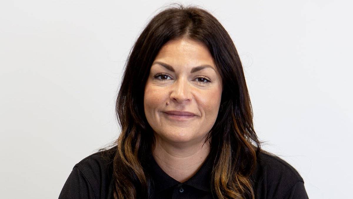 alert-–-female-exec-subject-to-vile-sexism-from-boss-who-said-‘you-don’t-belong-here,-this-is-a-man’s-world’,-slapped-her-bottom-with-a-ruler-and-said-women-are-a-‘f***ing-nightmare’-wins-tribunal