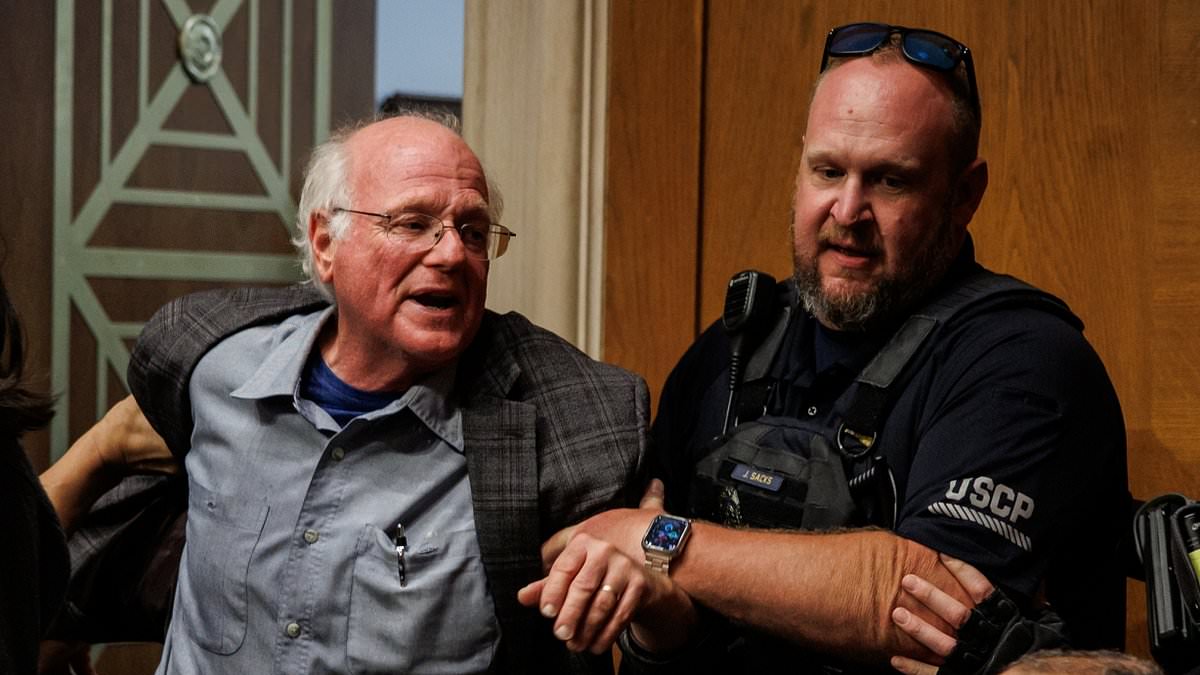 alert-–-wild-moment-ben-&-jerry’s-co-founder-ben-cohen-is-dragged-out-of-rfk-jr.-hearing-for-screaming-bold-claim