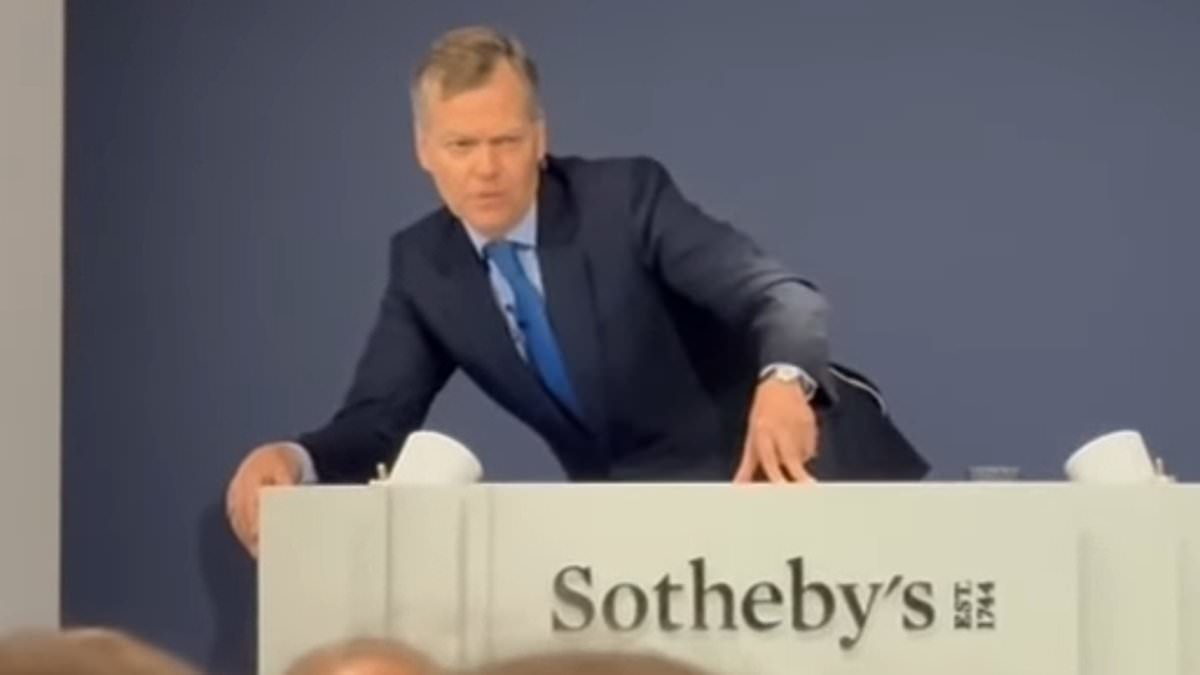 alert-–-stunned-gasps-fill-sotheby’s-auction-room-after-greedy-experts-made-terrible-mistake-with-‘$70m’-sculpture