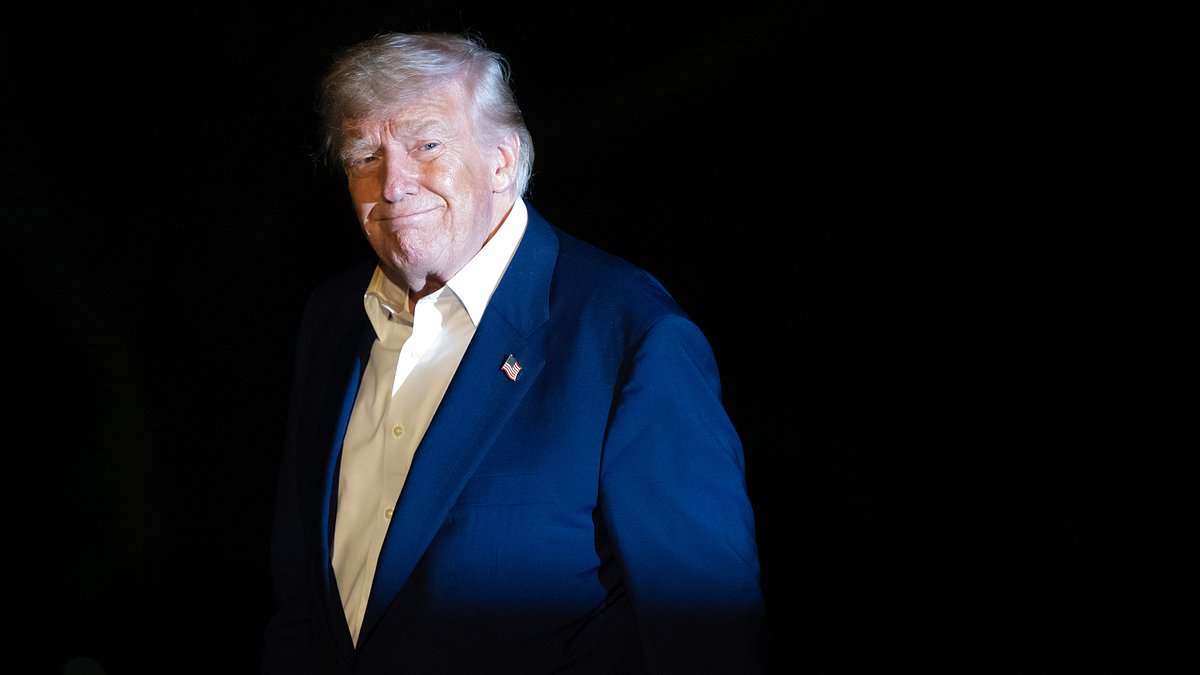 alert-–-donald-trump-shares-shocking-theory-about-clinton-‘assassinations’