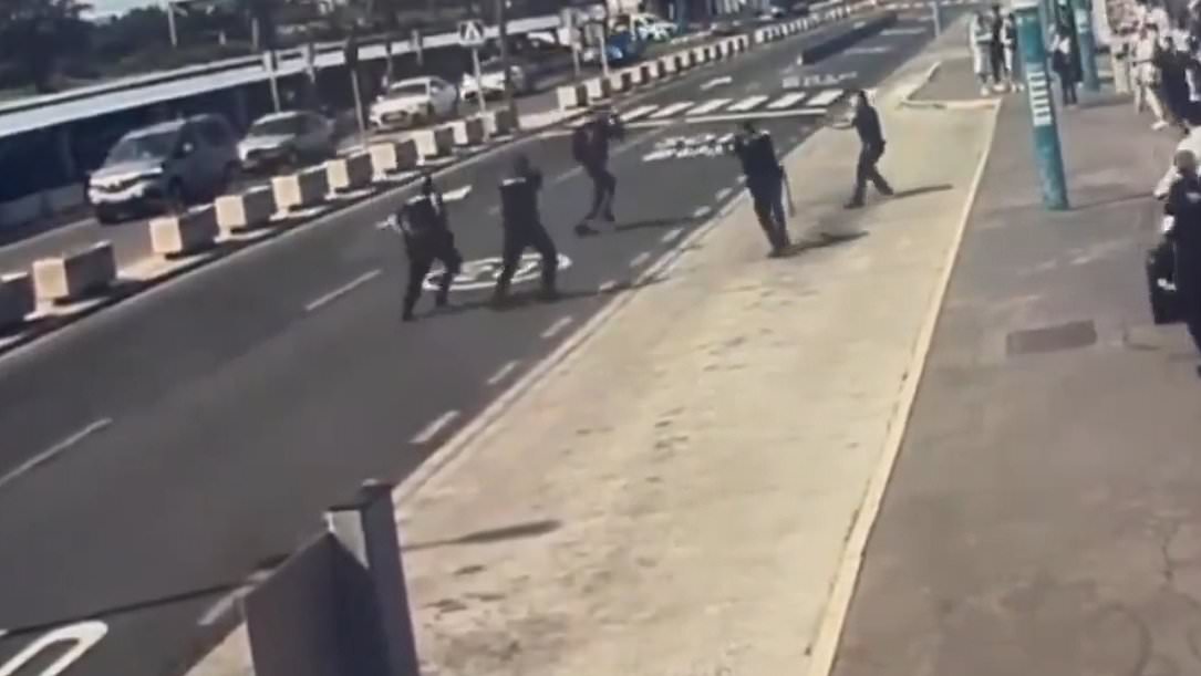 alert-–-terrifying-moment-tourists-run-for-cover-at-gran-canaria-airport-as-spanish-police-shoot-rampaging-knifeman-dead-after-he-threatened-holidaymakers