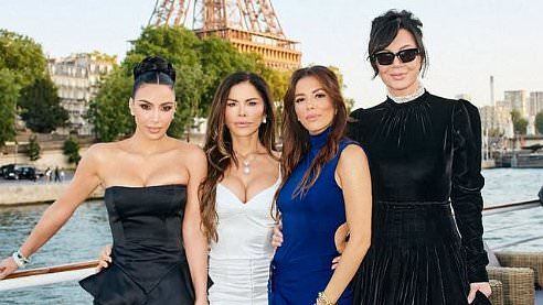 alert-–-how-tall-is-kris-jenner?-momager-towers-over-kim-kardashian,-lauren-sanchez-and-eva-longoria-in-paris-snap-–-as-it’s-revealed-she’s-never-confirmed-her-height