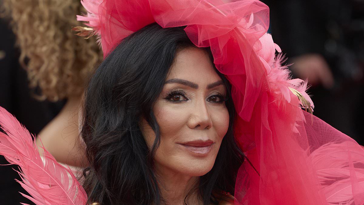 alert-–-real-housewives-star-who-owns-5.5m-castle-in-kent-is-blasted-for-‘rude-and-arrogant’-comment-to-waiter-in-cannes-restaurant