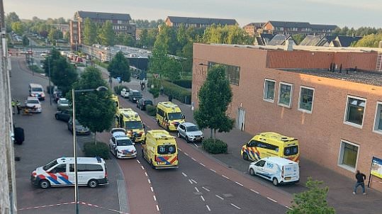 alert-–-knife-rampage-in-netherlands-leaves-two-dead-and-two-police-officers-injured