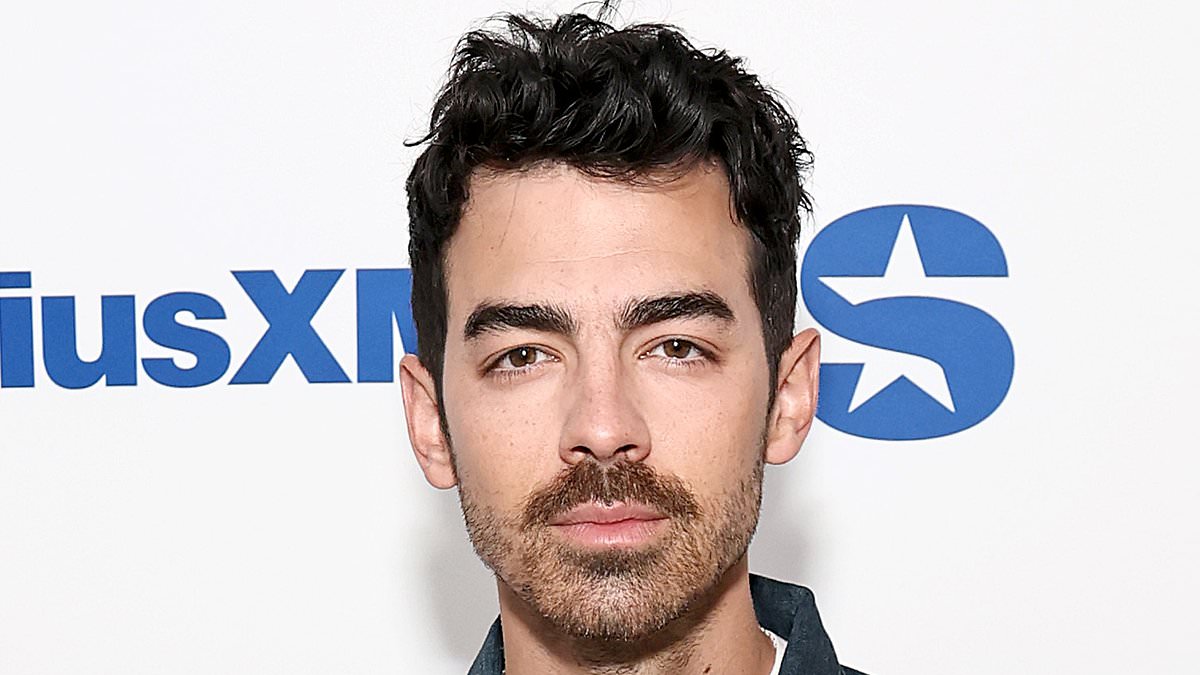 alert-–-joe-jonas-reveals-‘scary-and-intimidating’-part-of-divorce-with-sophie-turner