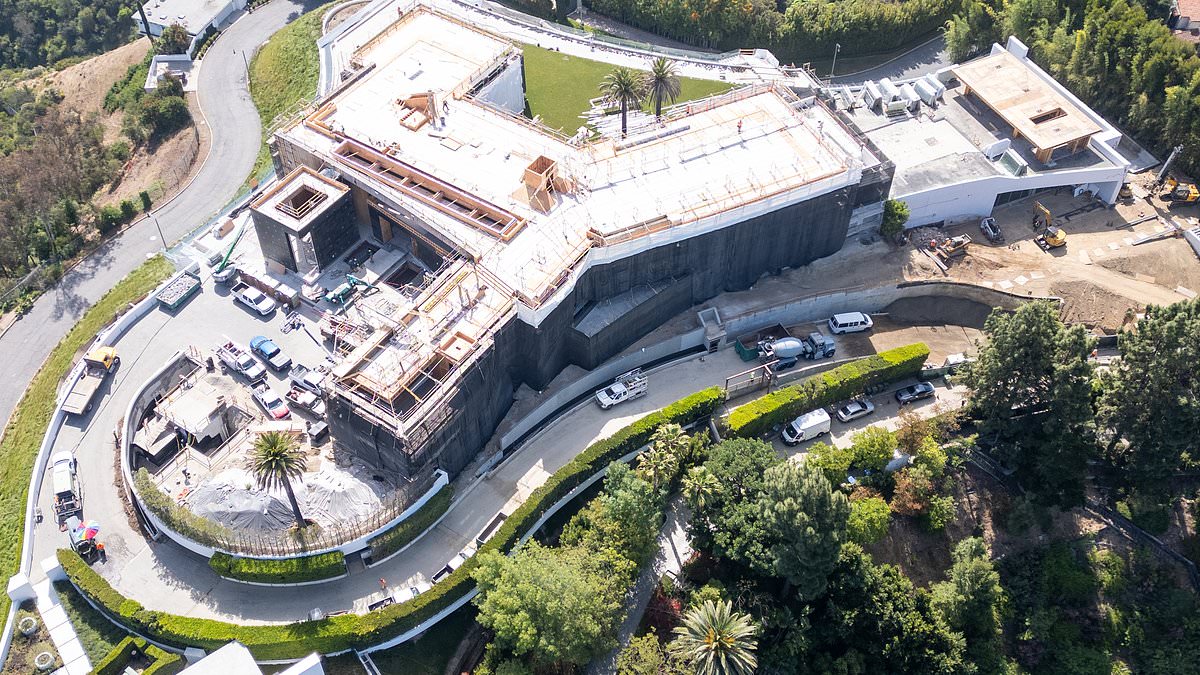 alert-–-humiliating-reason-billionaire-owner-has-been-blocked-from-living-in-america’s-most-expensive-home