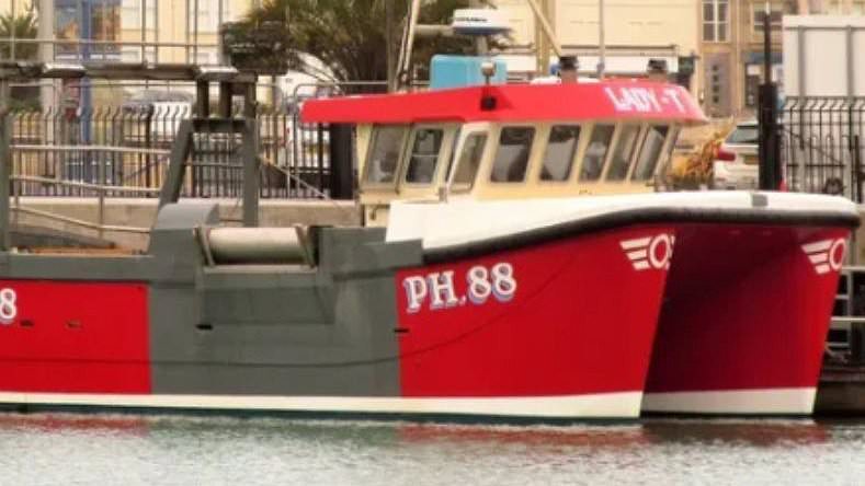 alert-–-british-fishing-boat-named-after-margaret-thatcher-is-‘held-hostage’-by-the-french-–-days-after-keir-starmer’s-eu-‘surrender’-over-fish