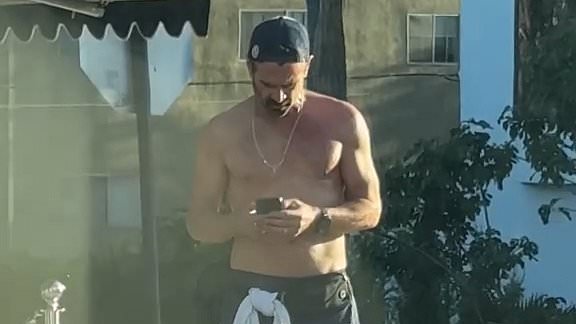 alert-–-a-list-movie-star,-48,-shocks-fans-with-his-chiselled-torso-as-he-goes-shirtless-while-grabbing-a-coffee-in-la-–-can-you-guess-who-it-is?