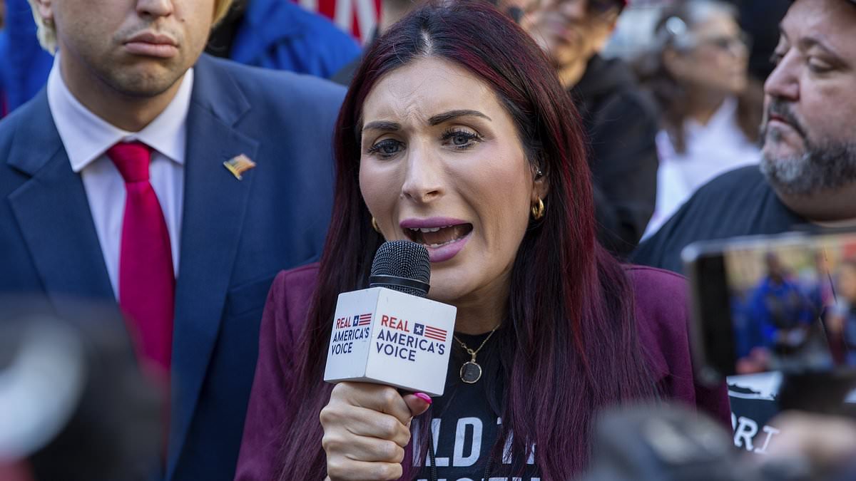 alert-–-laura-loomer-sets-the-record-straight-on-‘mutiny-in-magaland’-after-donald-trump-accepts-$400m-‘flying-palace’-from-qatari-royals