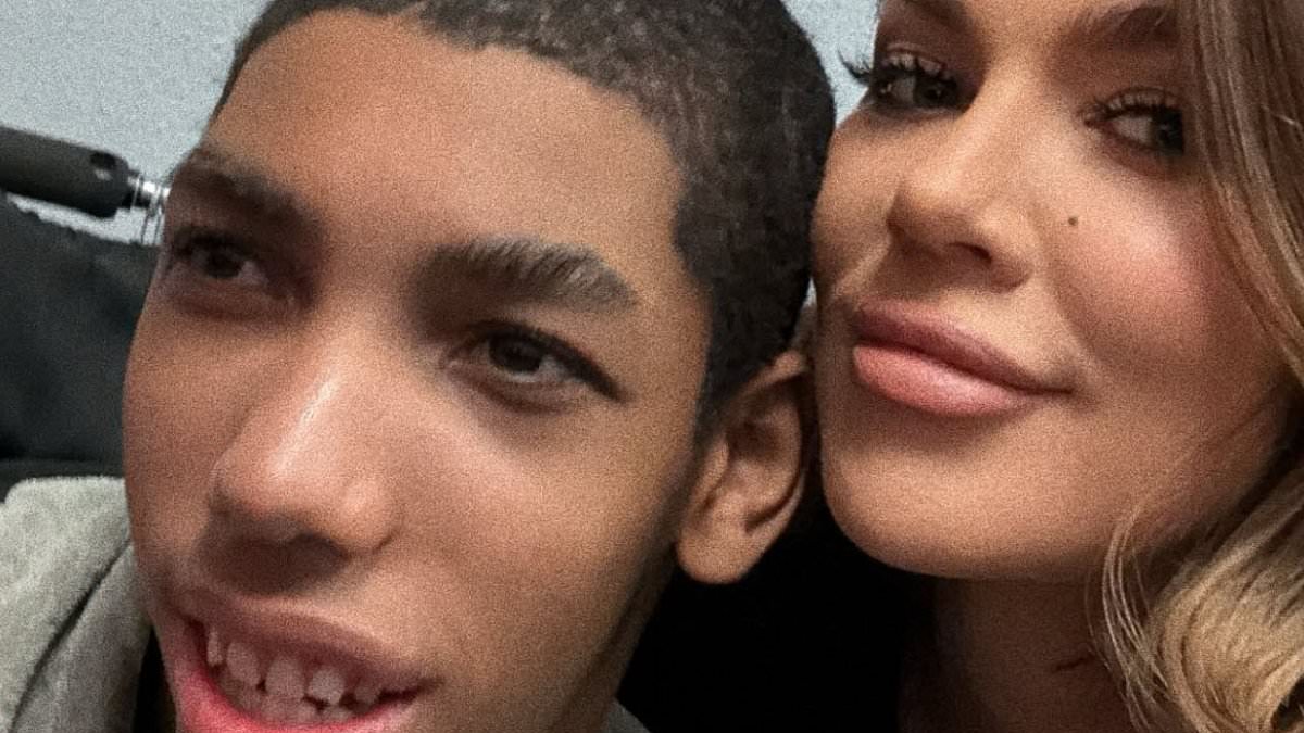 alert-–-emotional-khloe-kardashian-supports-ex-tristan-thompson’s-disabled-brother-at-his-dance-recital