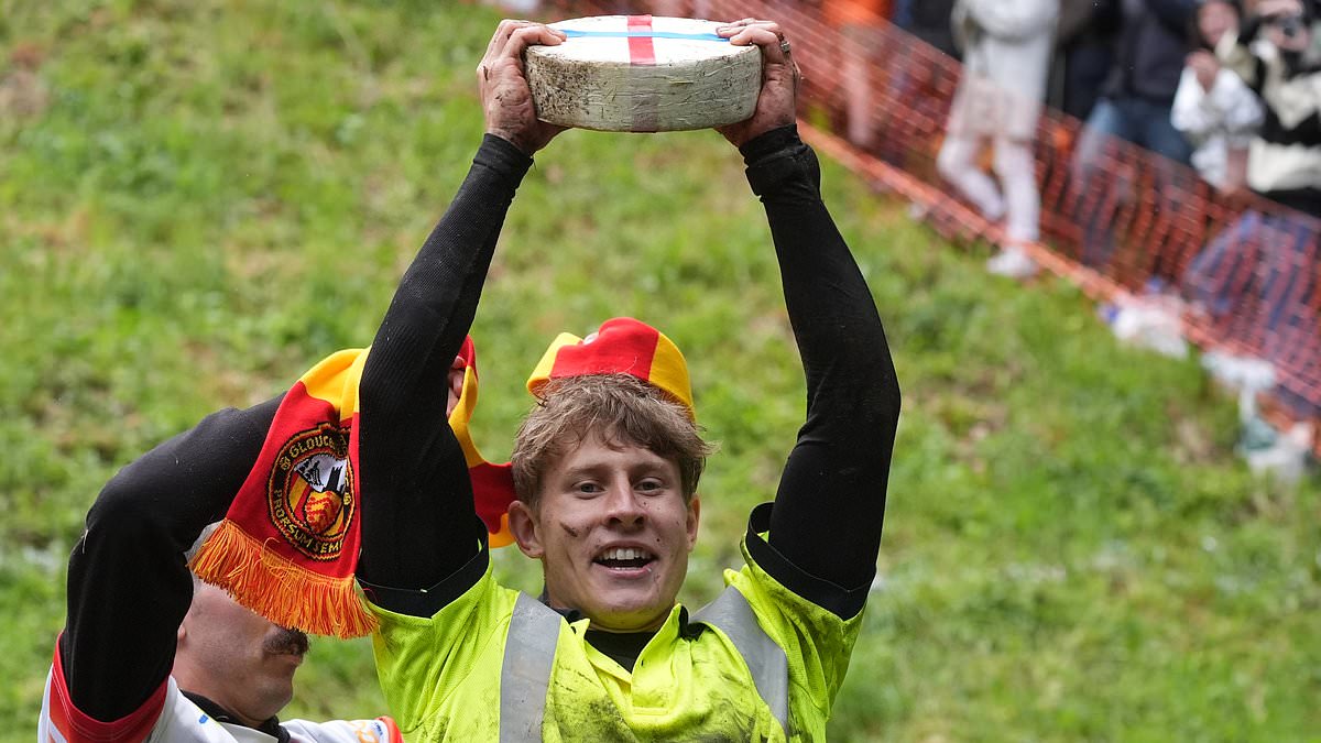 alert-–-cheese-rolling-live-updates:-champion-admits-he-‘blacked-out’-as-daredevils-sprint,-trip-and-tumble-down-gloucestershire’s-steepest-hill-in-bizarre-bank-holiday-tradition-–-watch-live