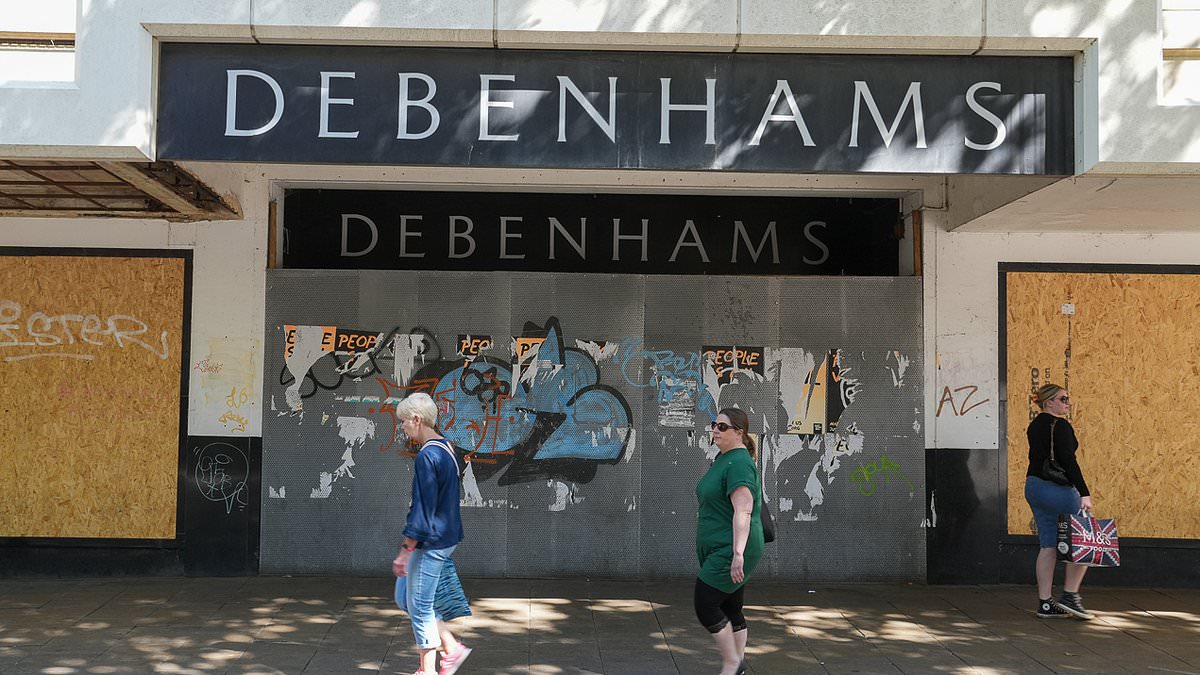 alert-–-the-death-of-debenhams:-the-reason-why-ghost-stores-are-left-to-rot-across-the-country-as-locals-say-‘desolate’-shells-are-‘ruining’-their-town-centres