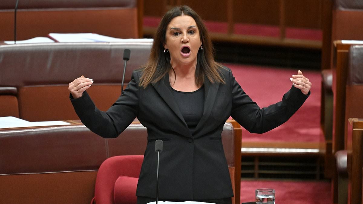 alert-–-jacqui-lambie-beats-one-nation-leader-pauline-hanson’s-daughter-to-win-senate-seat