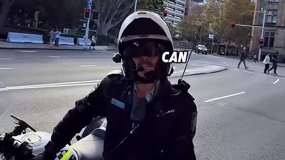 alert-–-luke-could-have-to-pay-$2,200-for-jaywalking-after-he-was-caught-by-a-cop-on-a-motorbike…-but-some-aussies-aren’t-on-his-side
