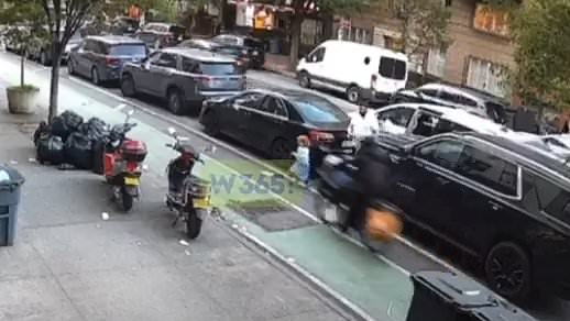 alert-–-awful-moment-cyclist-on-an-e-bike-mows-down-three-year-old-girl