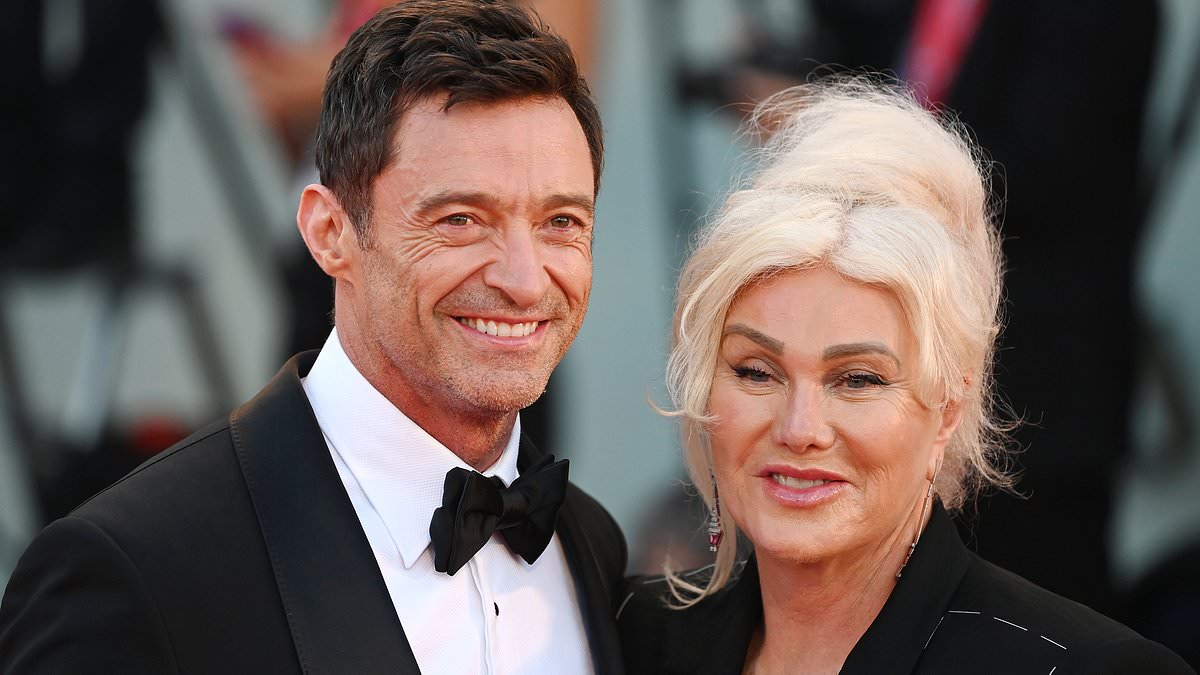 alert-–-jana-hocking:-i-tried-to-seduce-hugh-jackman-and-discovered-why-those-rumors-just-won’t-die