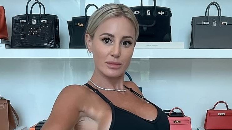 alert-–-roxy-jacenko-reveals-the-real-reason-her-husband-oliver-curtis-has-‘disappeared’,-her-huge-plans-for-teen-daughter-pixie-and-a-terrifying-near-death-experience-at-a-business-event