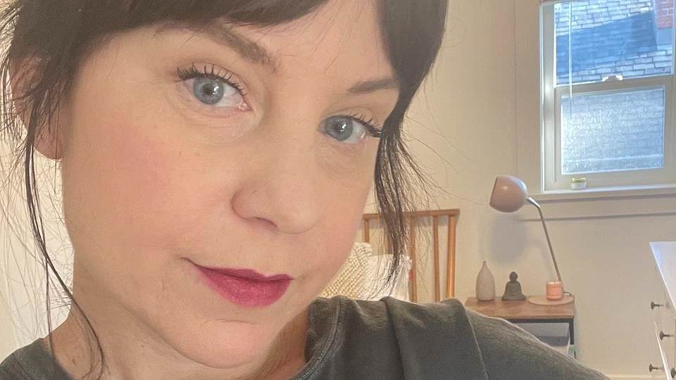 alert-–-early-warning-signs-i-blamed-on-stress-that-were-actually-early-onset-alzheimer’s-in-my-forties