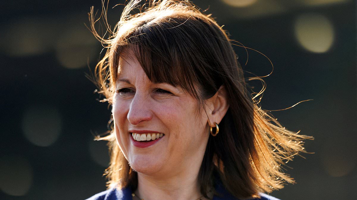 alert-–-rachel-reeves-is-set-to-betray-farmers-again-‘by-cutting-a-massive-5billion-lifeline’