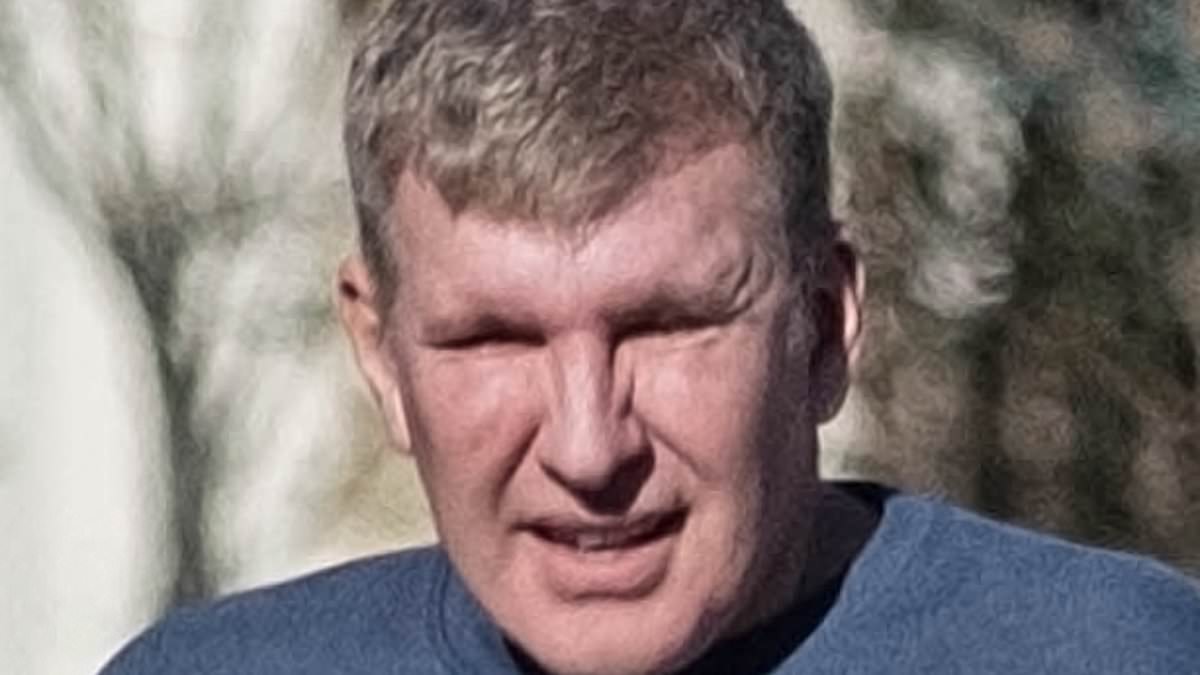 alert-–-todd-chrisley-appears-in-very-bizarre-video-with-maga-barbie-daughter-on-freedom-ride-home-from-jail-after-trump-pardon