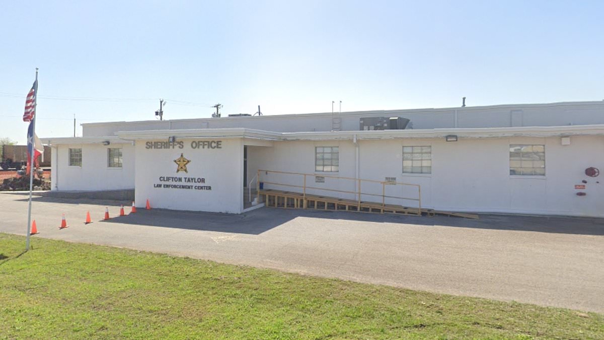 alert-–-texas-cops-use-dystopian-surveillance-method-to-track-down-woman-trying-to-leave-state-for-abortion