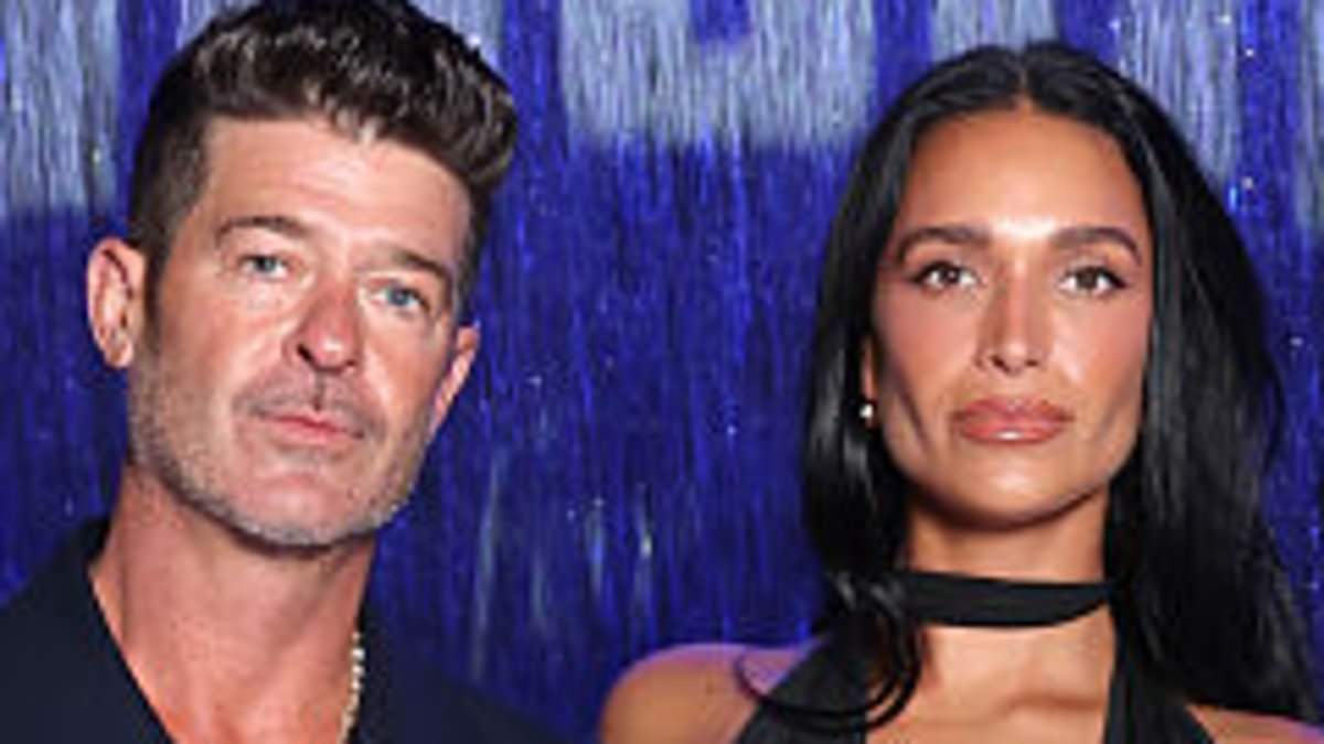 alert-–-robin-thicke-is-married!-singer,-48,-ties-the-knot-with-model-april-love-geary,-30,-after-six-year-engagement