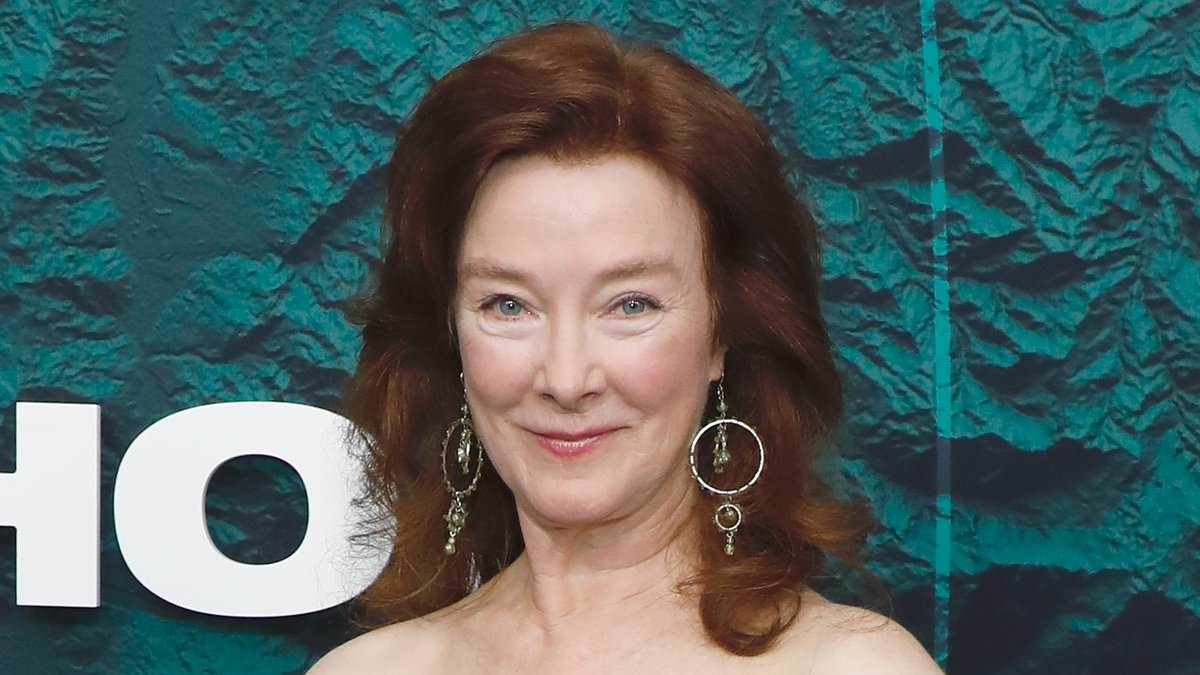alert-–-valerie-mahaffey-dead-aged-71:-desperate-housewives-and-young-sheldon-star-dies-as-tributes-pour-in