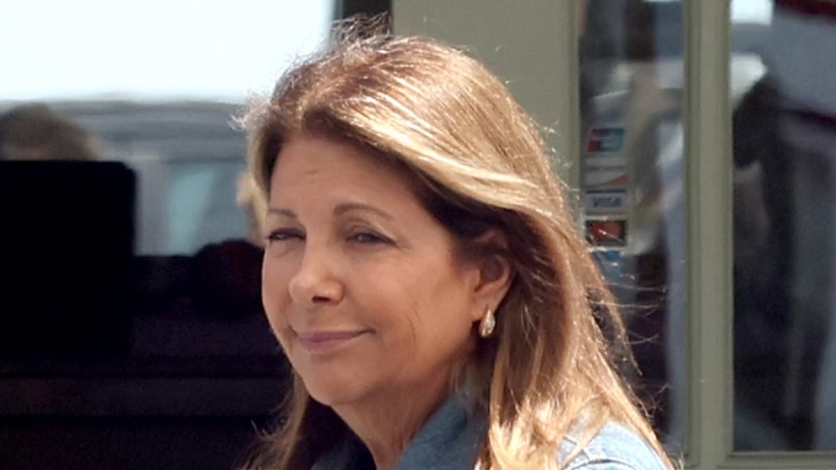 alert-–-retired-80s-actress-who-starred-in-coming-of-age-classic-looks-unrecognizable-on-rare-outing