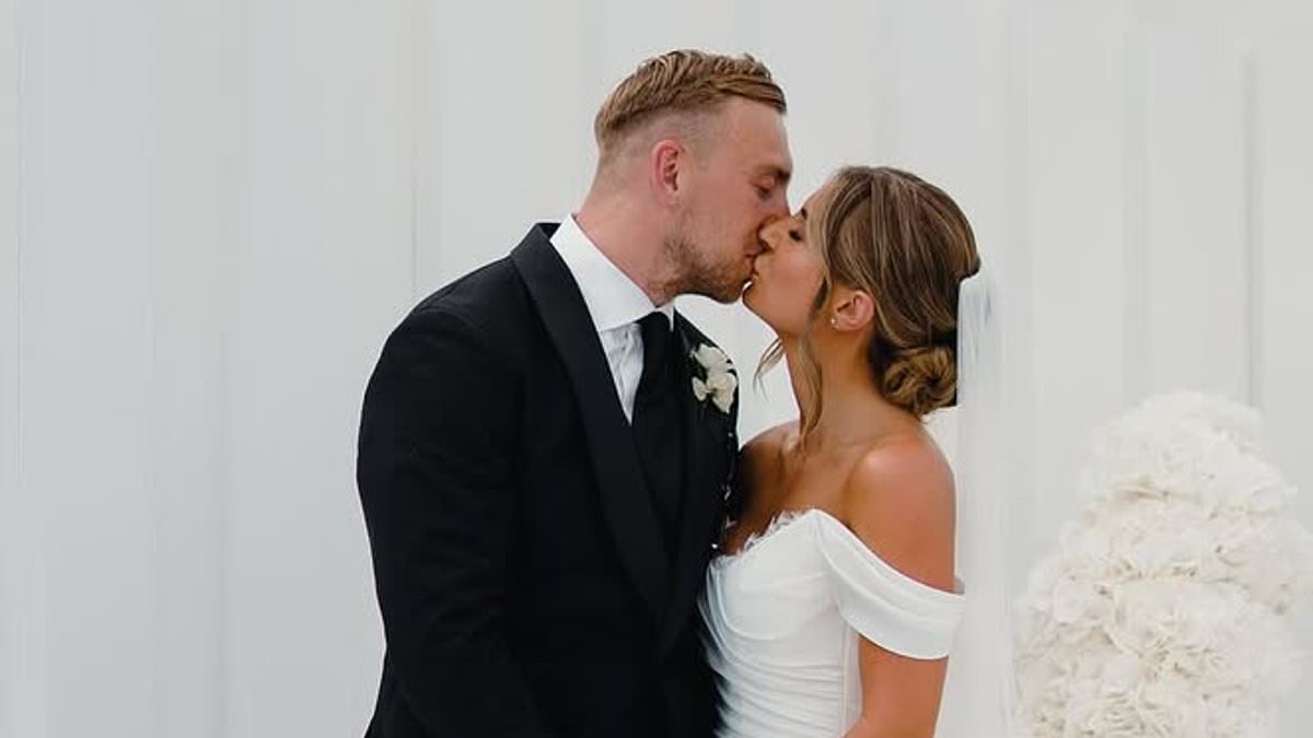 alert-–-inside-dani-dyer-and-jarrod-bowen’s-lavish-wedding-as-bride-stuns-in-10,000-dress-during-‘bridgerton-themed’-ceremony