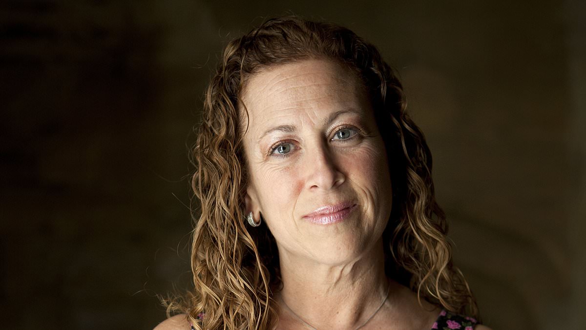 alert-–-jodi-picoult-fumes-as-hollywood-drops-her-film-over-‘radioactive’-theme