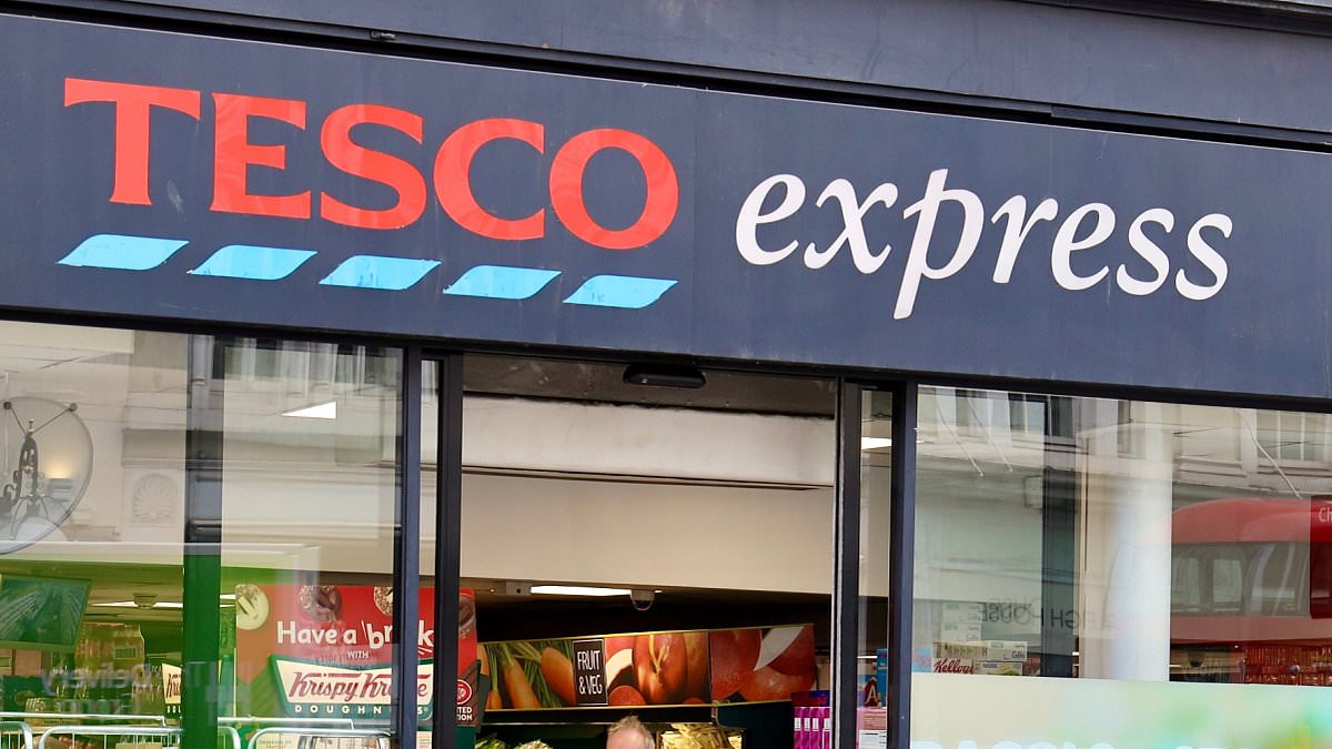 alert-–-tesco-to-close-its-express-stores-an-hour-earlier-after-being-hit-by-235million-in-rachel-reeves’-tax-raid