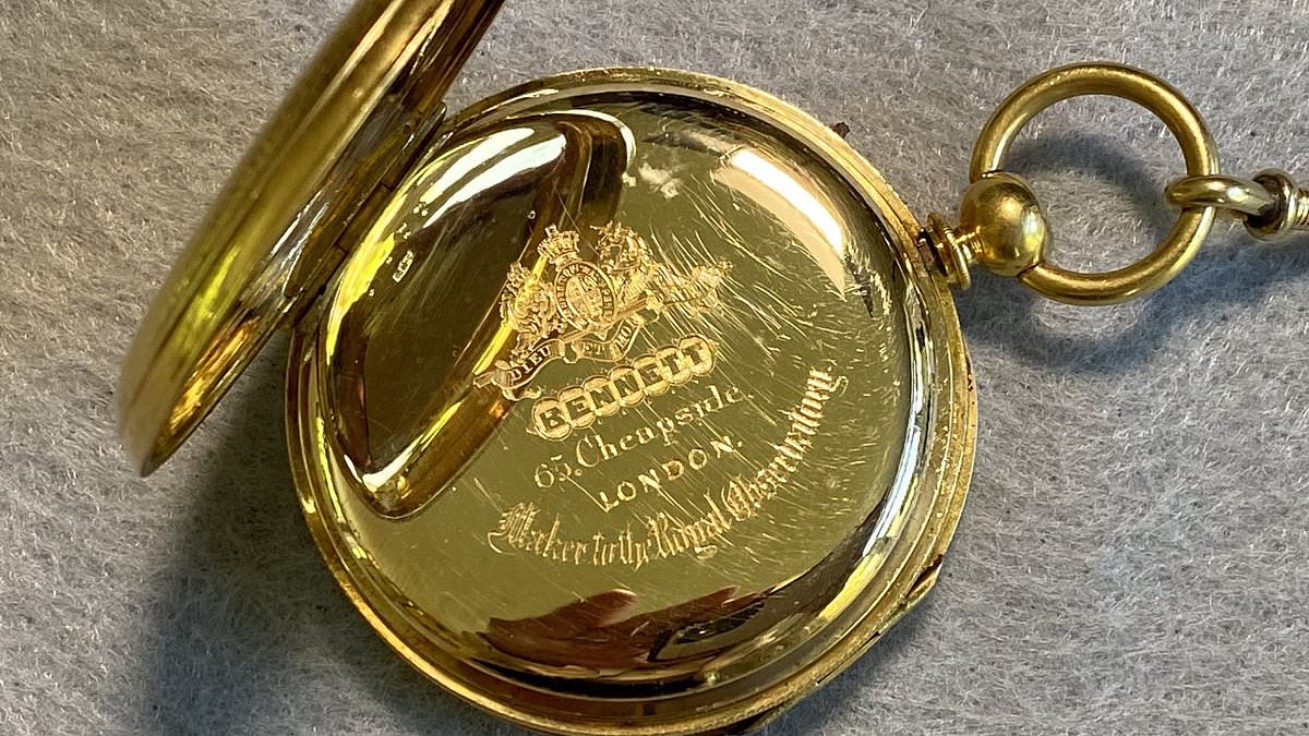 alert-–-historic-gold-pocket-watch-that-was-lost-in-deadly-shipwreck-is-finally-returned-home-165-years-later