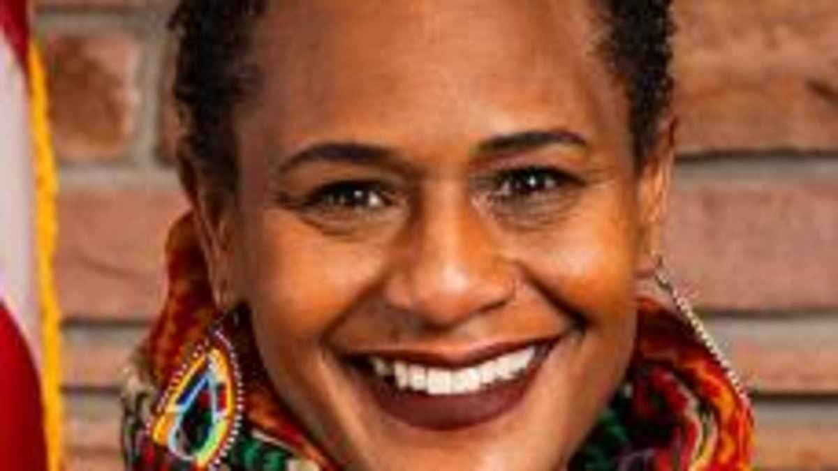 alert-–-meet-boulder’s-‘special-liaison’-to-palestine-who-clashes-with-jewish-constituents-and-thinks-america-has-‘blood-on-its-hands’