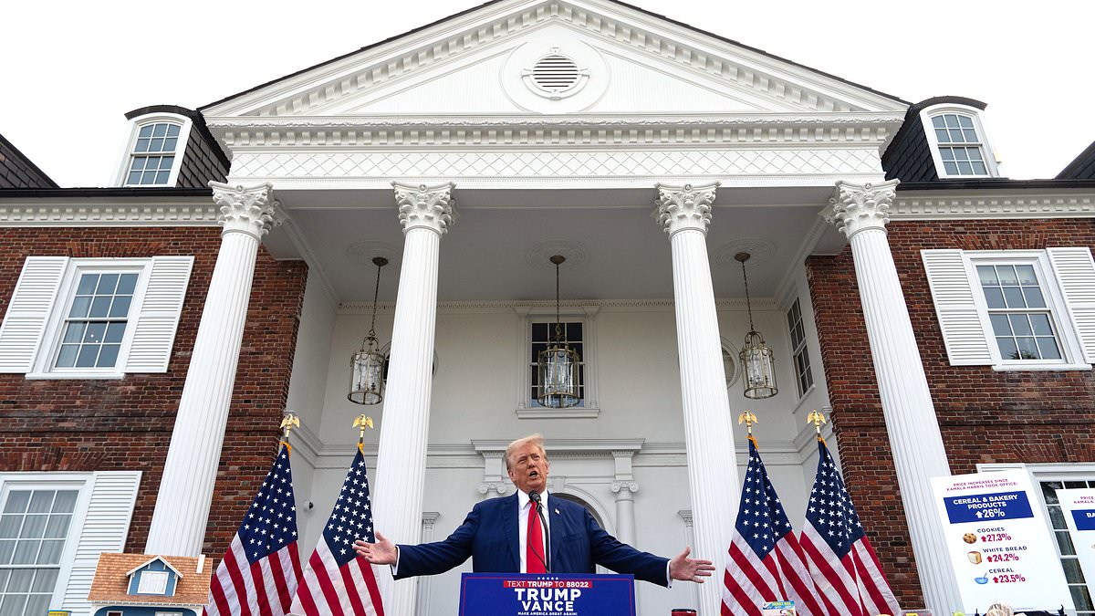 alert-–-as-trump-decamps-to-his-‘summer-white-house’-inspectors-flag-serious-health-code-violations-in-the-club’s-kitchen
