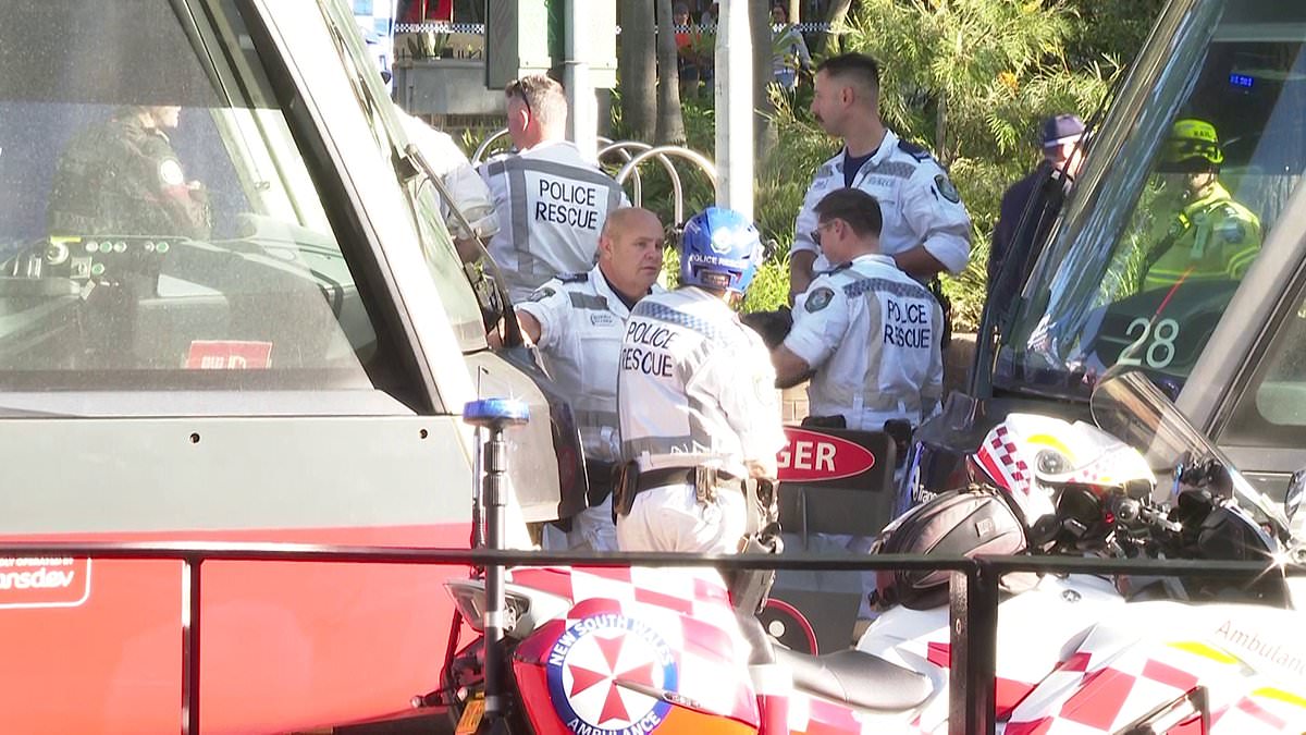 alert-–-man-dies-after-getting-run-over-by-the-sydney-light-rail-on-devonshire-st,-surry-hills